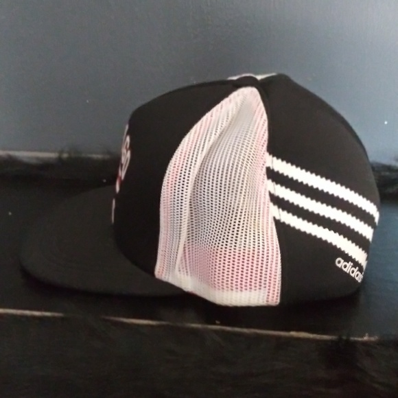 Adidas Chicago Bulls Mesh Snapback - Picture 2 of 4